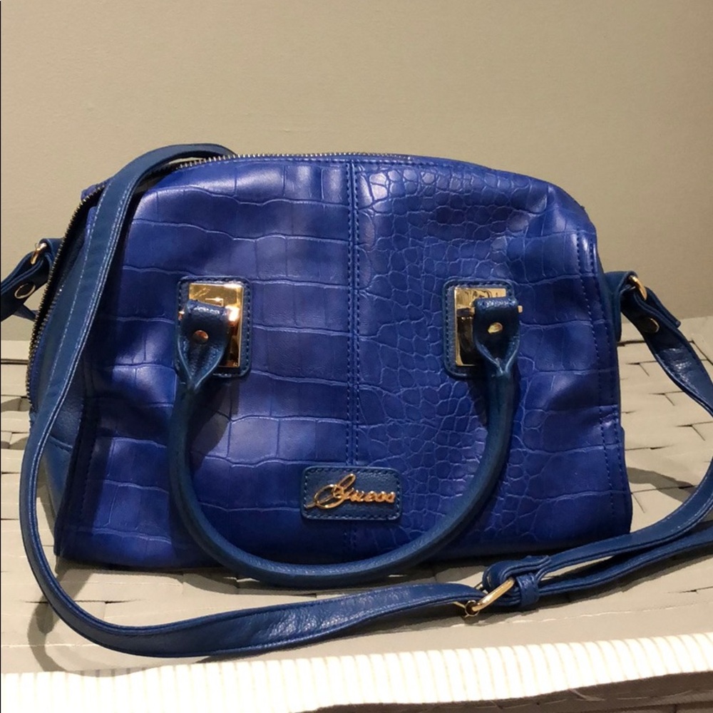 Guess crossbody